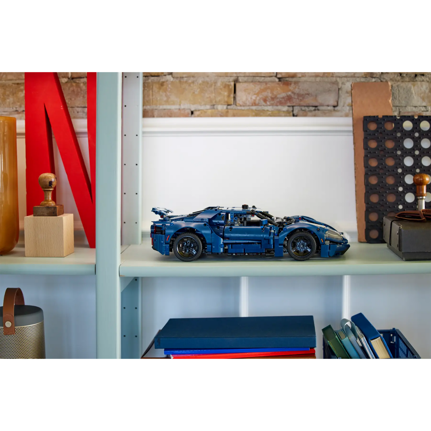 LEGO 2022 Ford GT - 42154