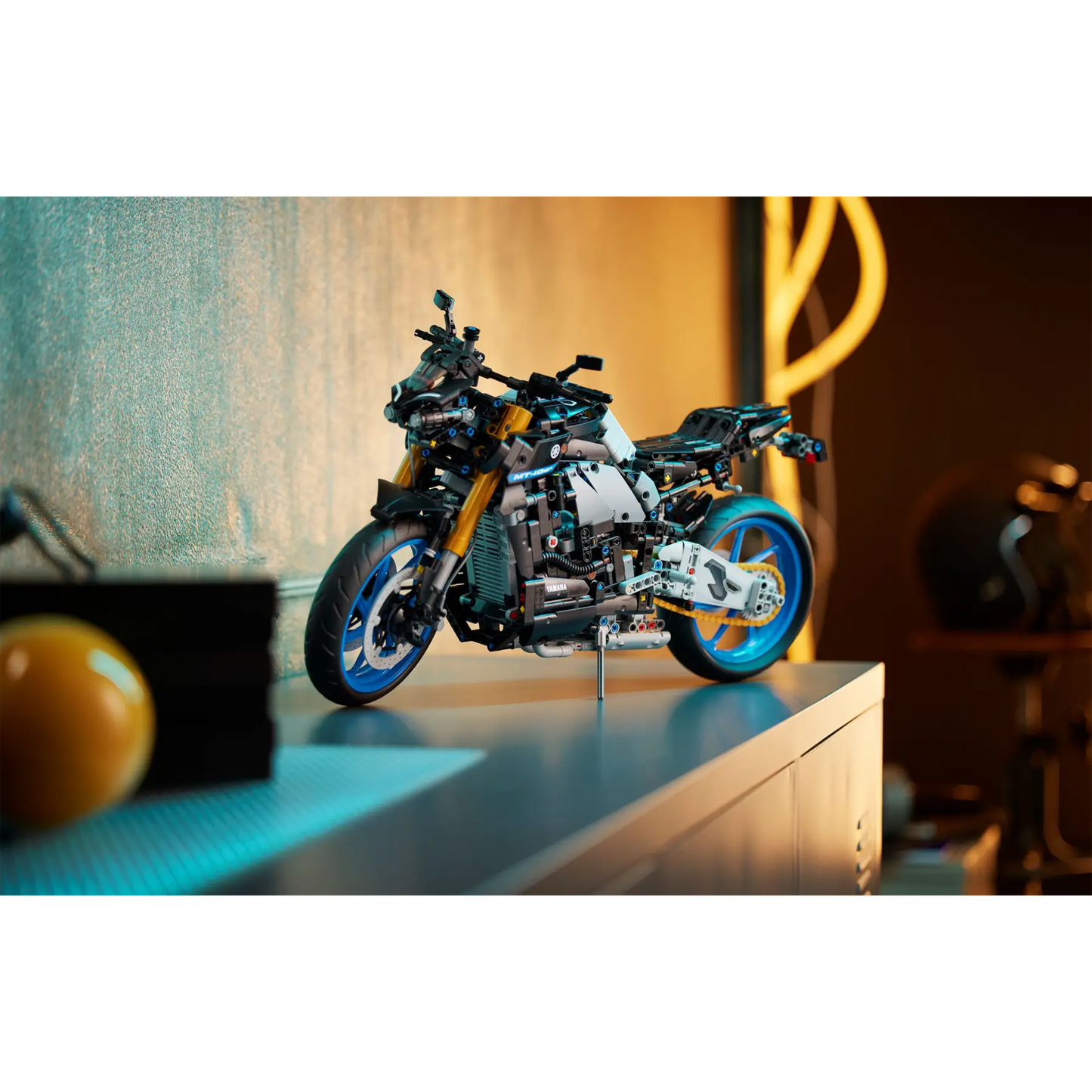 LEGO Yamaha MT-10 SP - 42159