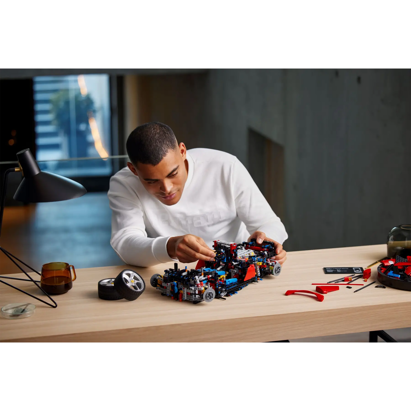 LEGO Ferrari Daytona SP3 - 42143