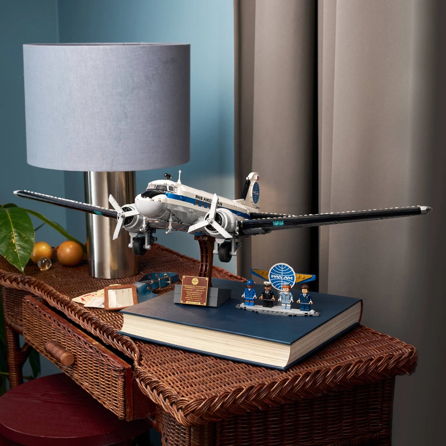 LEGO Douglas™ DC-3™ PAN AM® Airliner - 11378