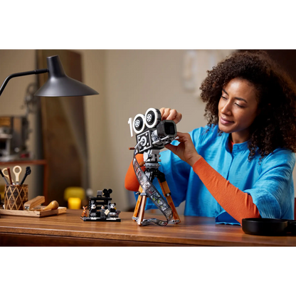 LEGO Walt Disney Tribute Camera - 43230