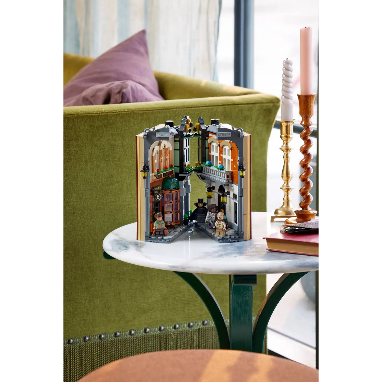 LEGO Sherlock Holmes: Book Nook - 10351