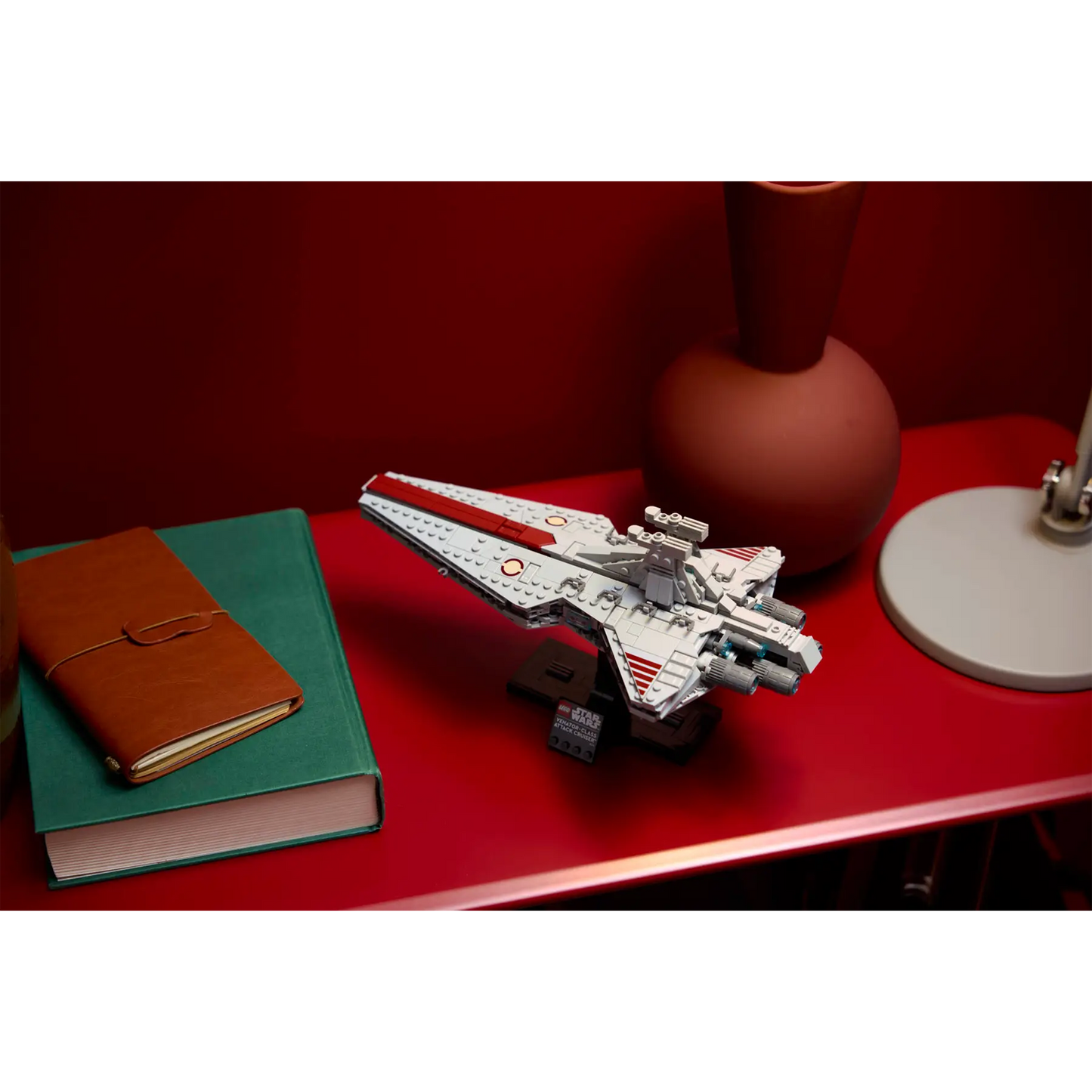 LEGO Venator-Class Attack Cruiser™ - 75441